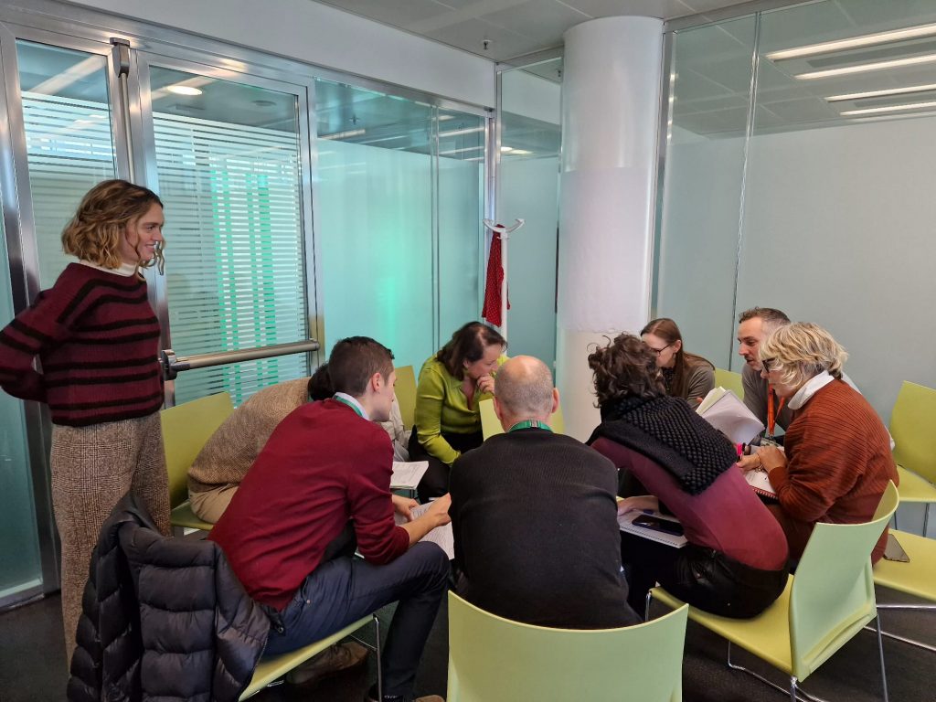Analisi a molti criteri a supporto della gestione del rischio alluvioni 1